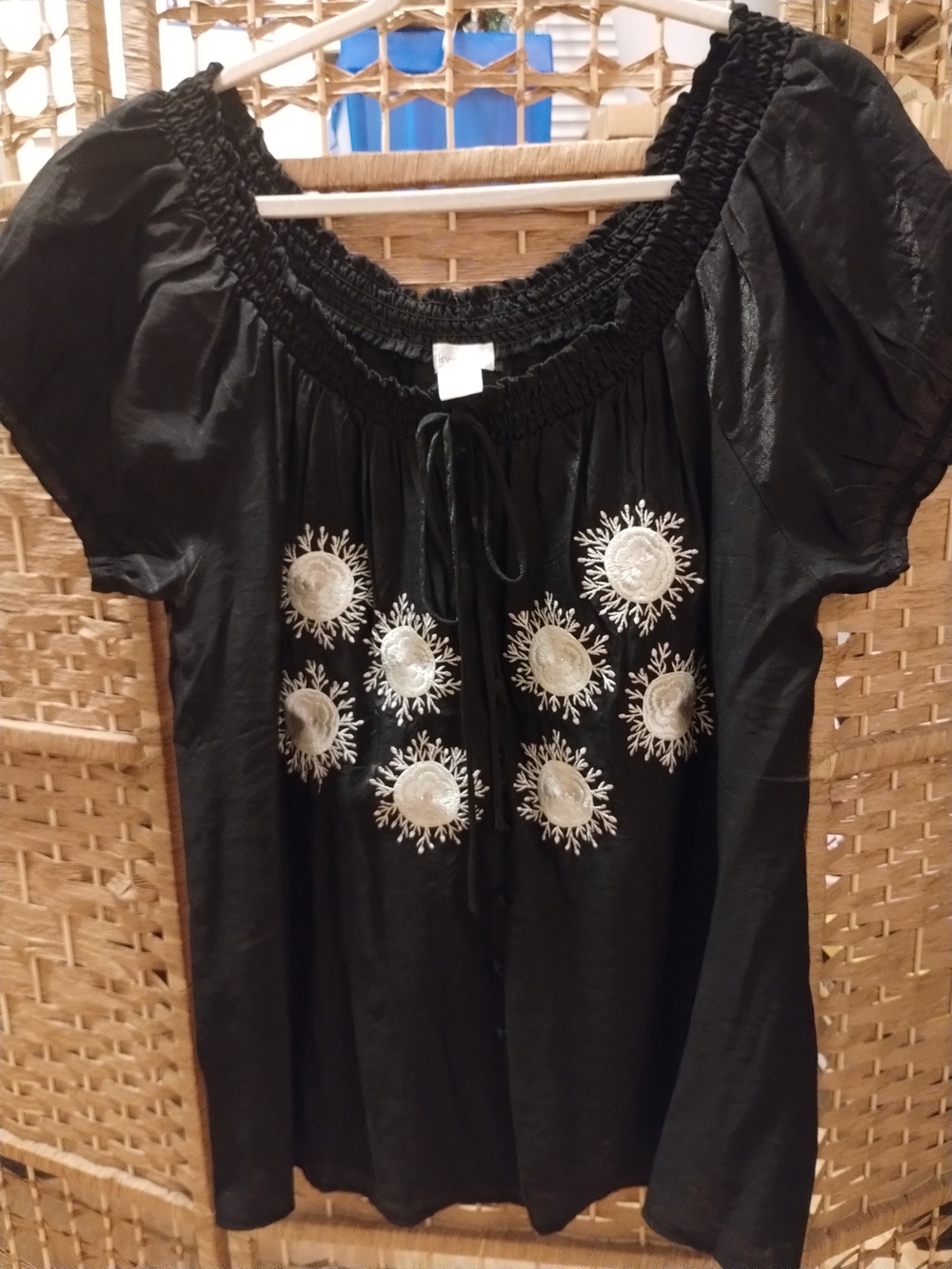 Siren Lily Black Short-Sleeve Tunic with Cream Sunburst Embroidery